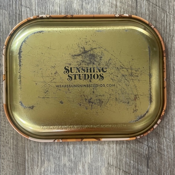 •| retro floral tin tray - Picture 3 of 5